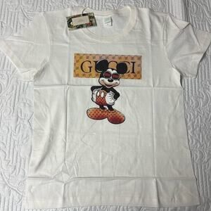NWT Women’s Mickey Mouse Shirt Size Small